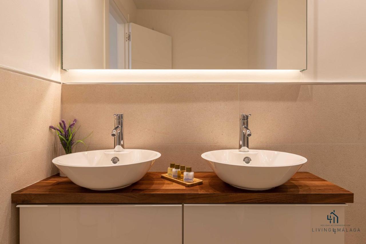Living4Malaga New Oasis Supreme Apartment ภายนอก รูปภาพ